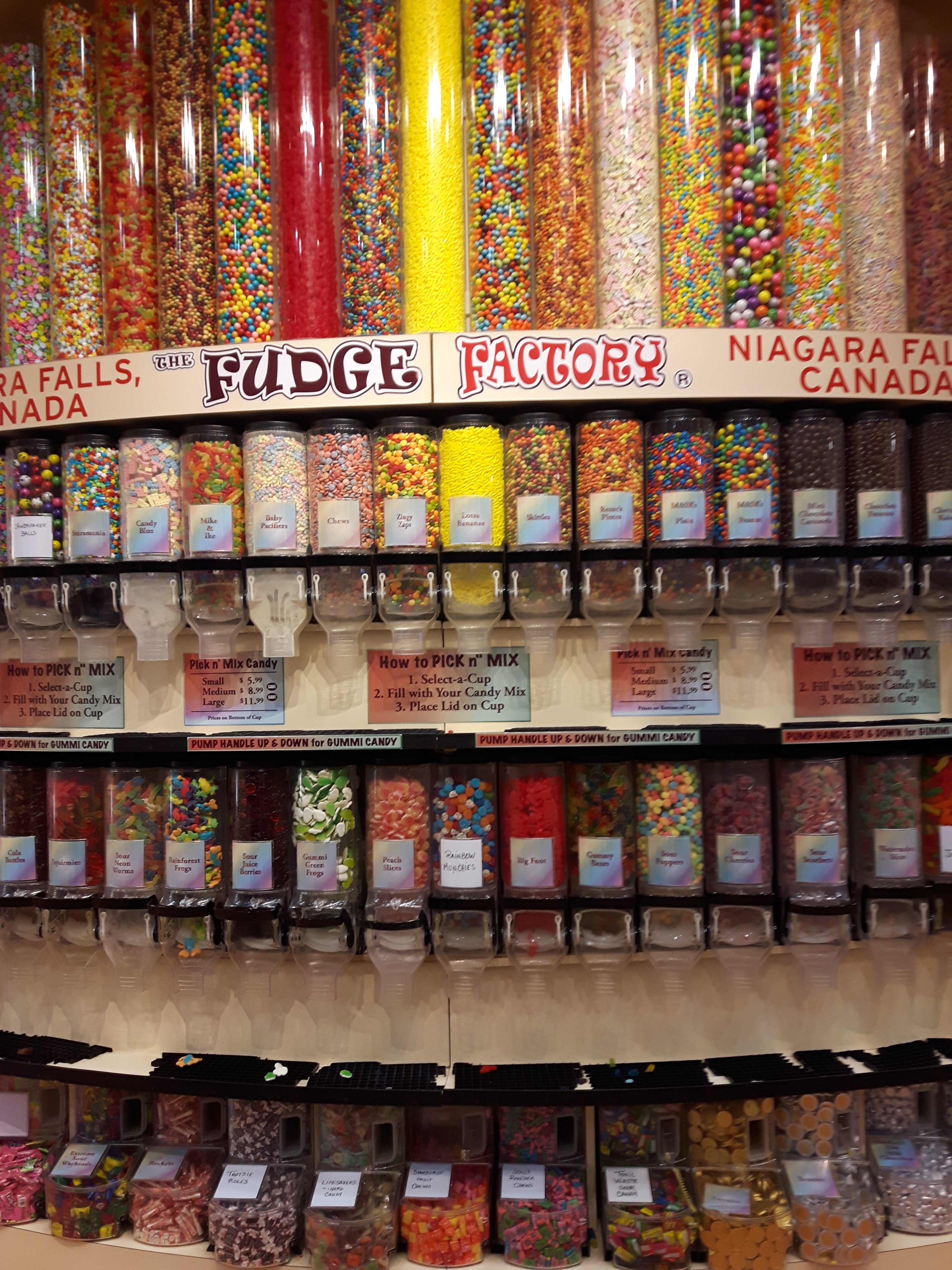 A visit to the fudge factory is one of many places to warm up when visiting Niagara Falls during the Winter