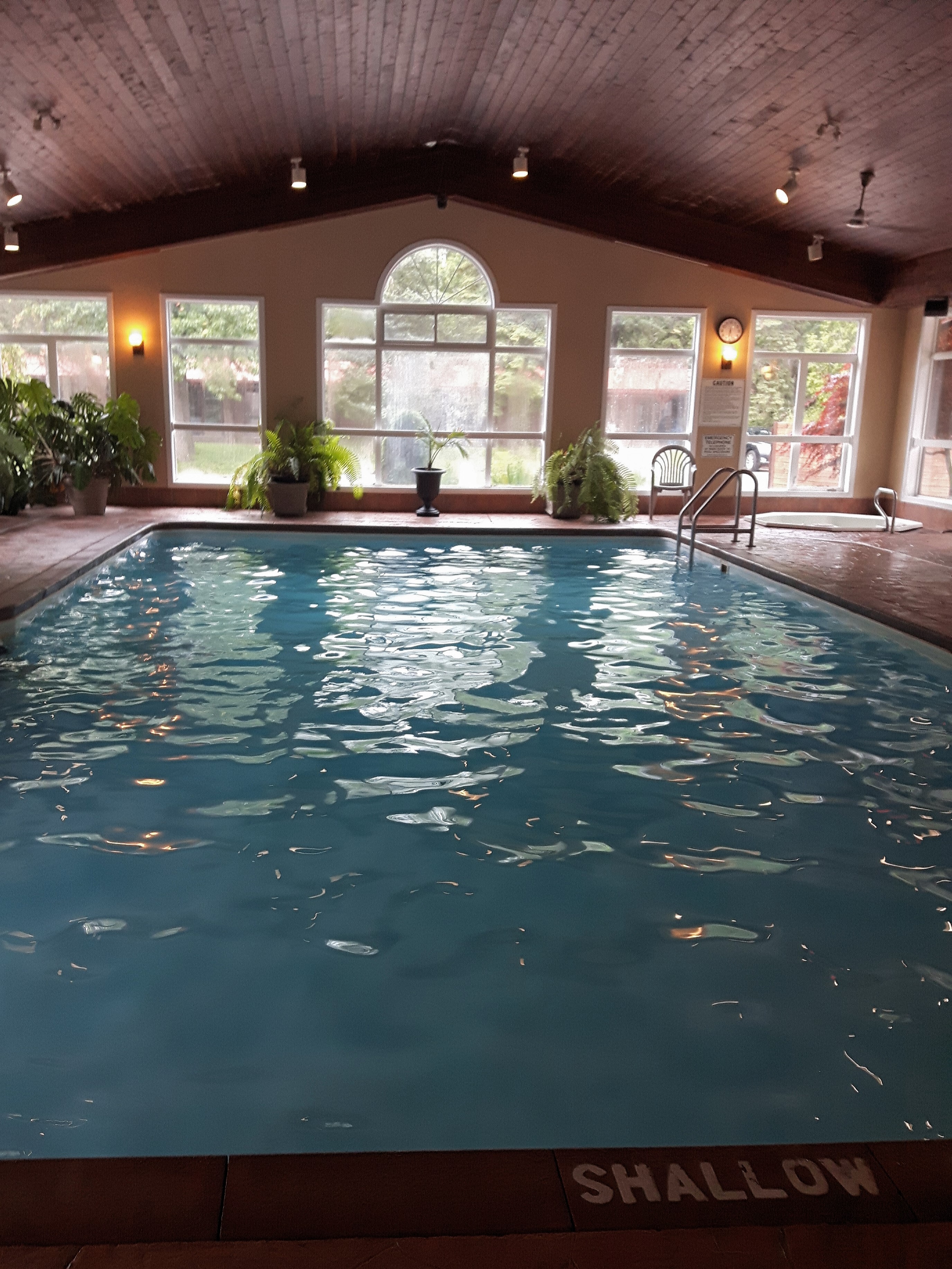 There is an indoor salt water pool at the Oakwood Inn