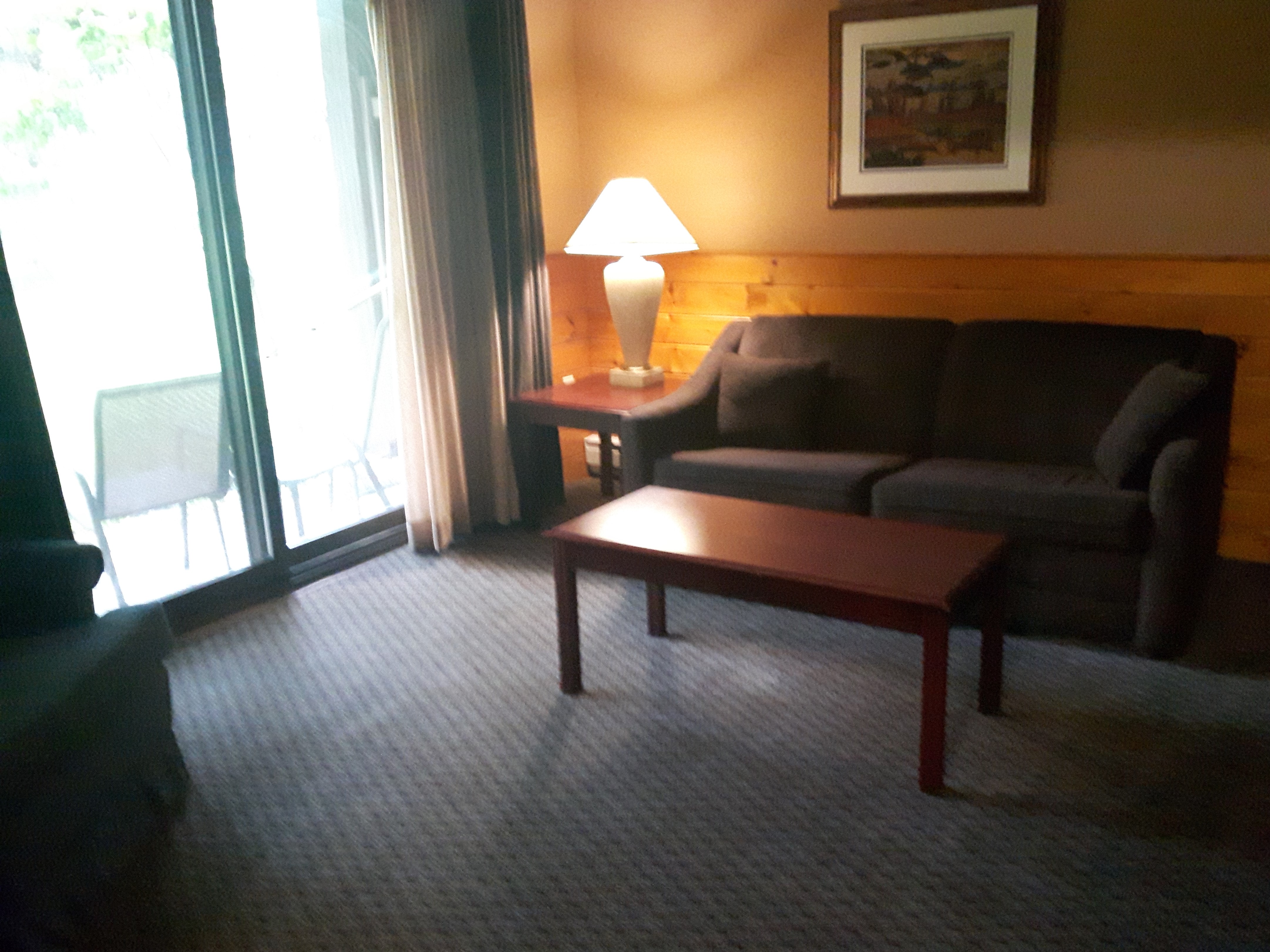 Many rooms at the Oakwood Inn have a separate livingroom