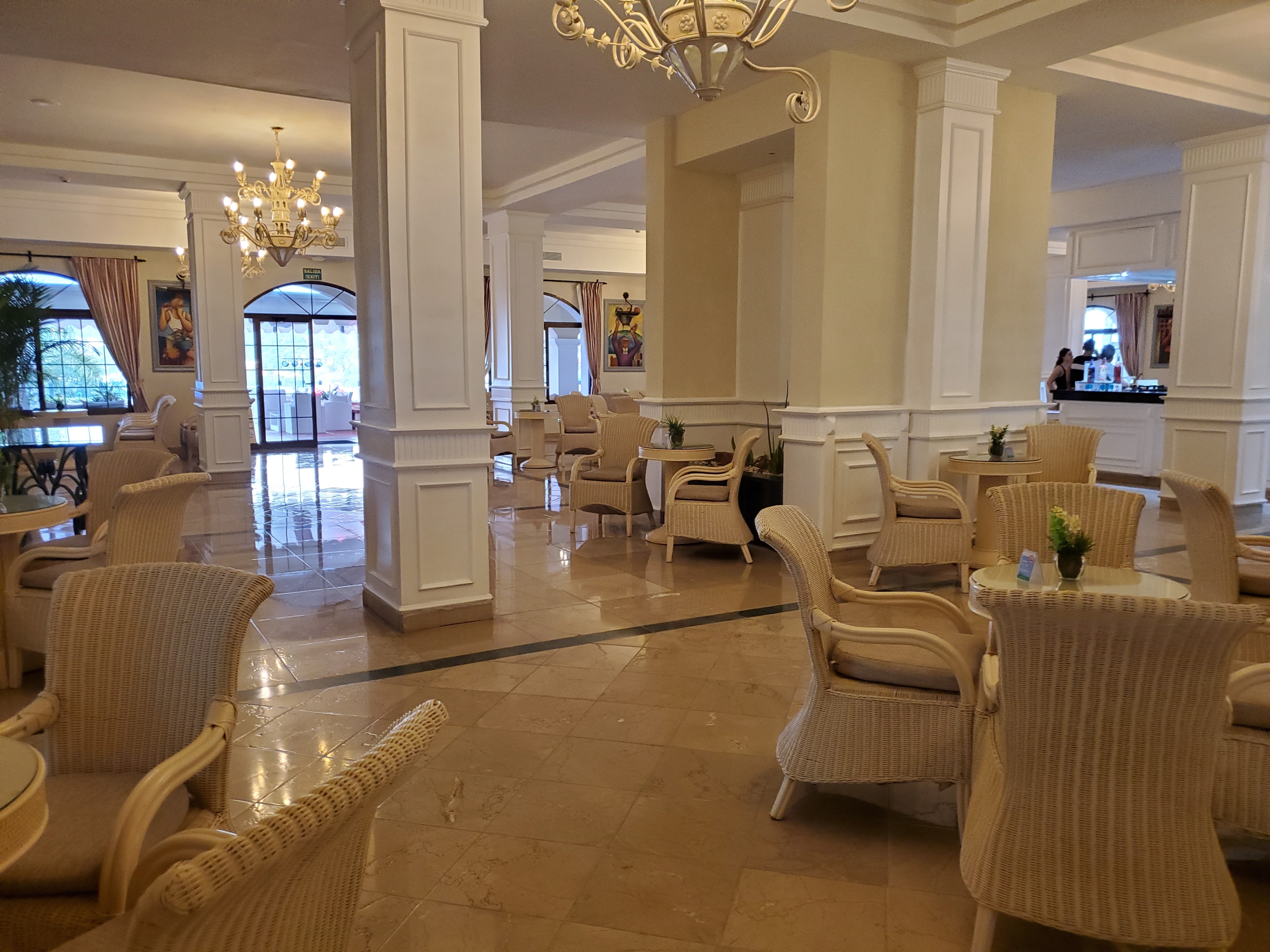 Enjoy people watching while sipping on your favourite cocktail at he Bahia Principe Cayacoa Resort's lobby bar