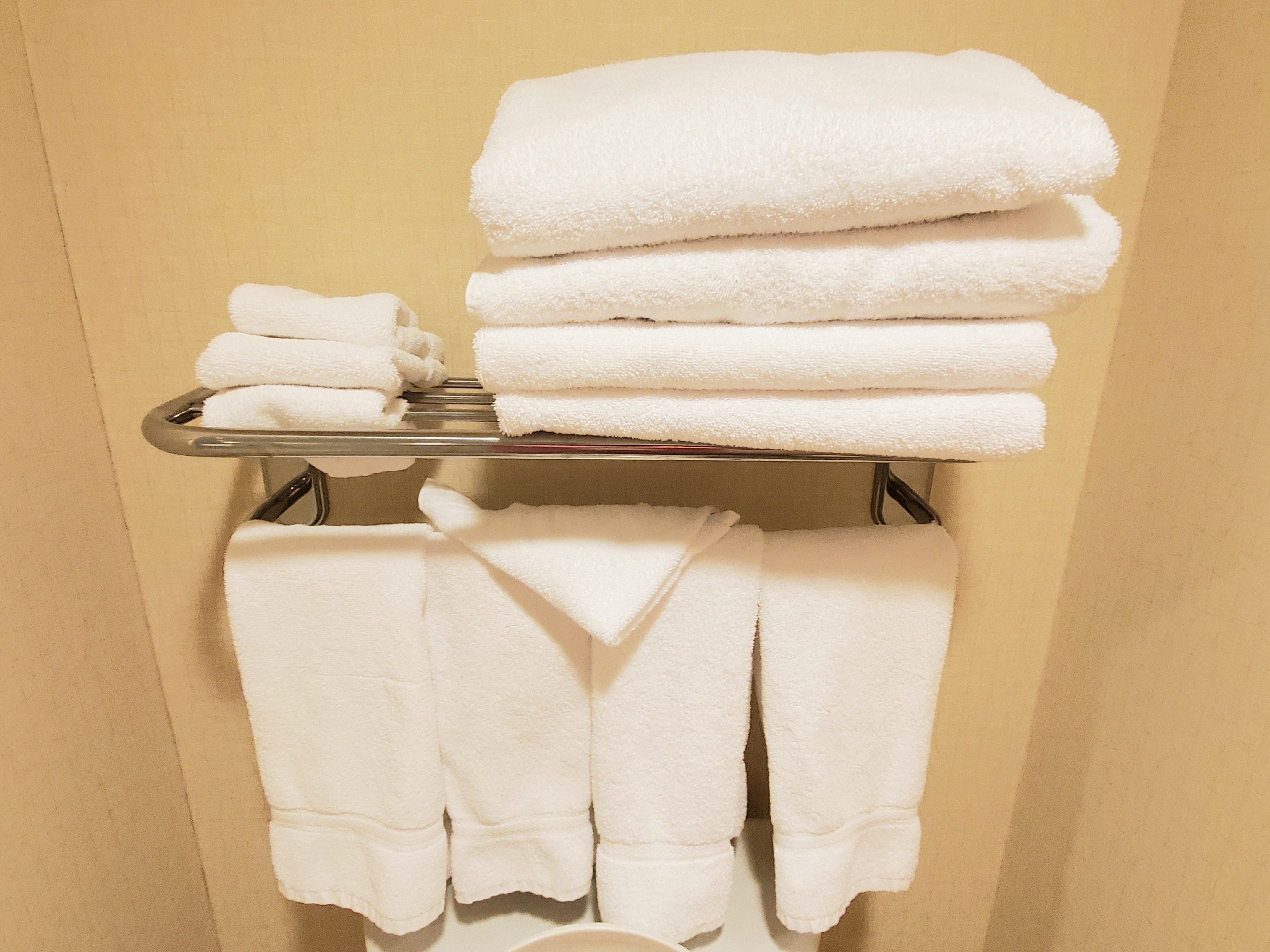 Holiday Inn, St. Jacobs is stocked with plenty of towels for in the room and use at the pool