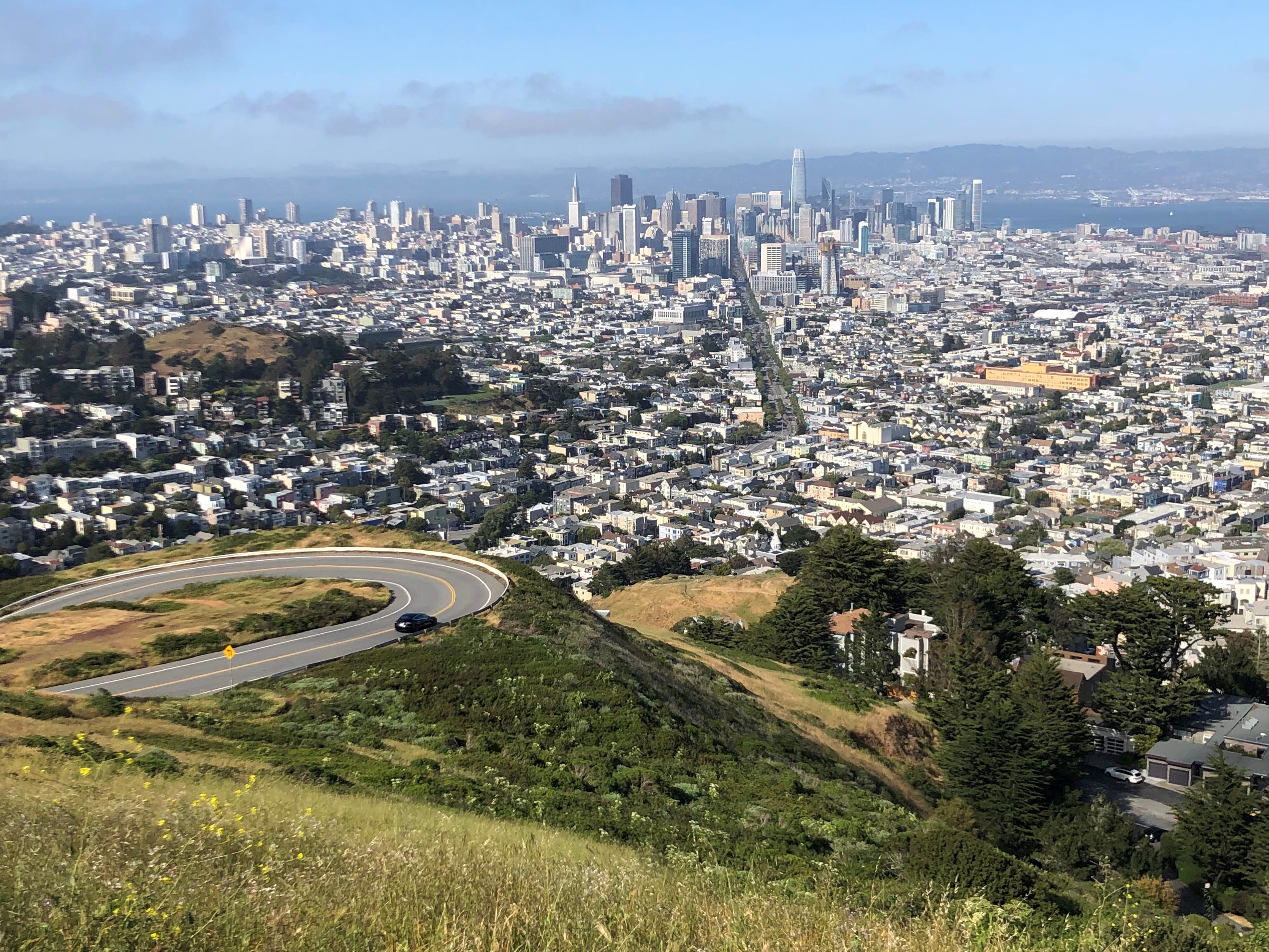 San Francisco is a pedestrian-friendly summer destination for female solo travellers