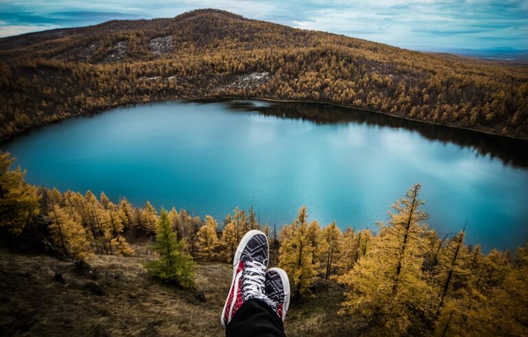 Best Fall Foliage Hikes in Canada