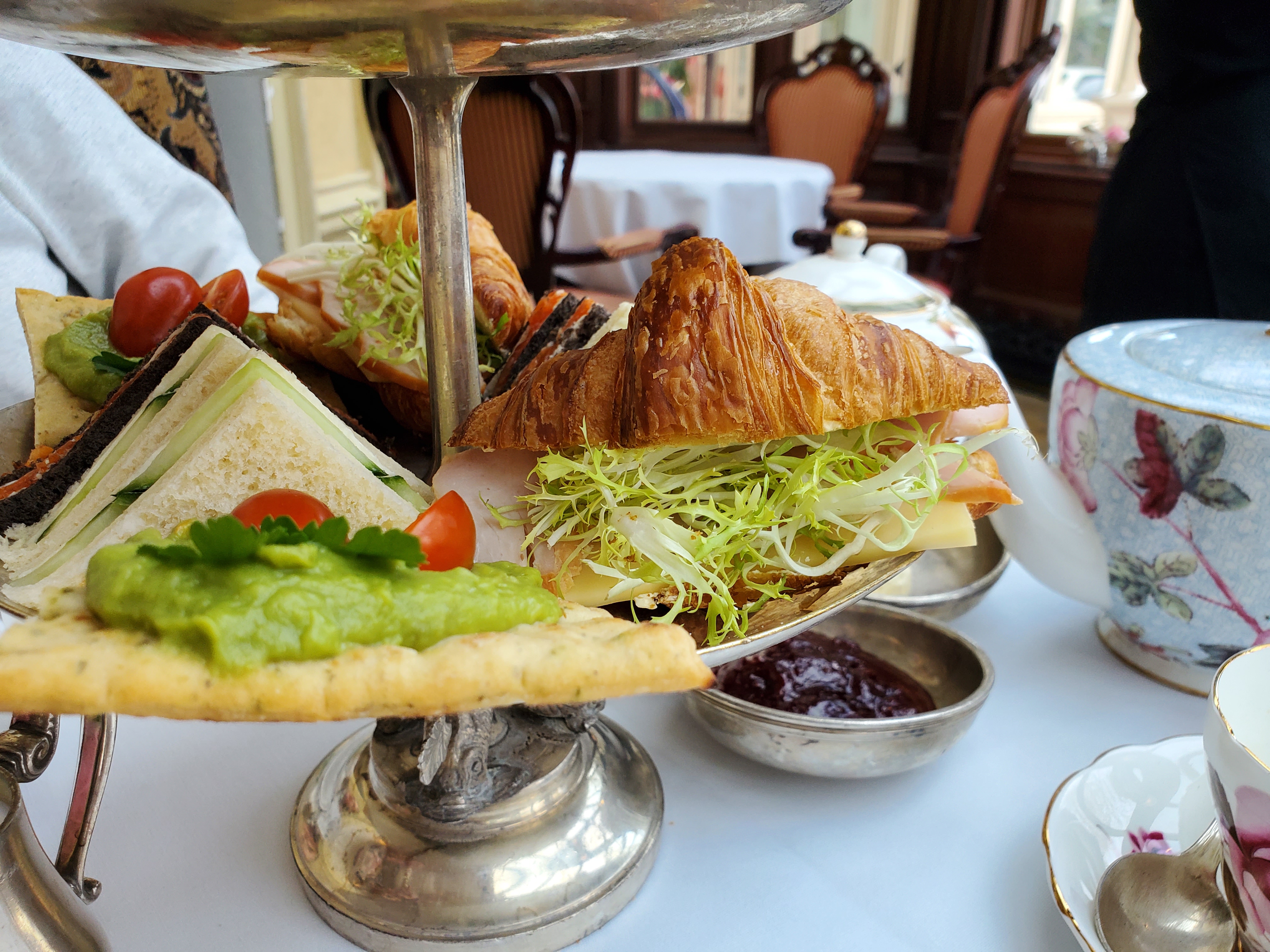 In keeping with the British tradition of High Tea, the Prince of Wales serves up dainty cucumber sandwiches and freshly bake mouth watering scones