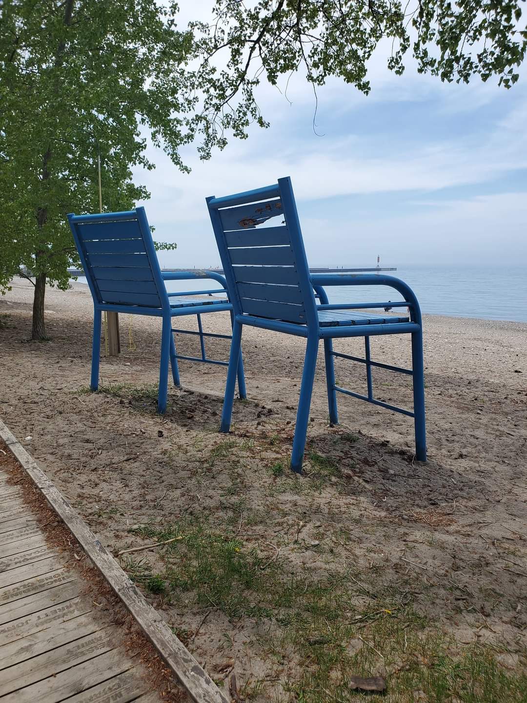 Enjoy the views of beautiful Lake Huron from one of many beaches in Kincardine.