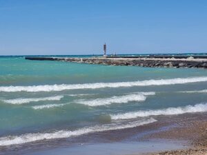 Stay safe when walking the south pier at the Station Beach