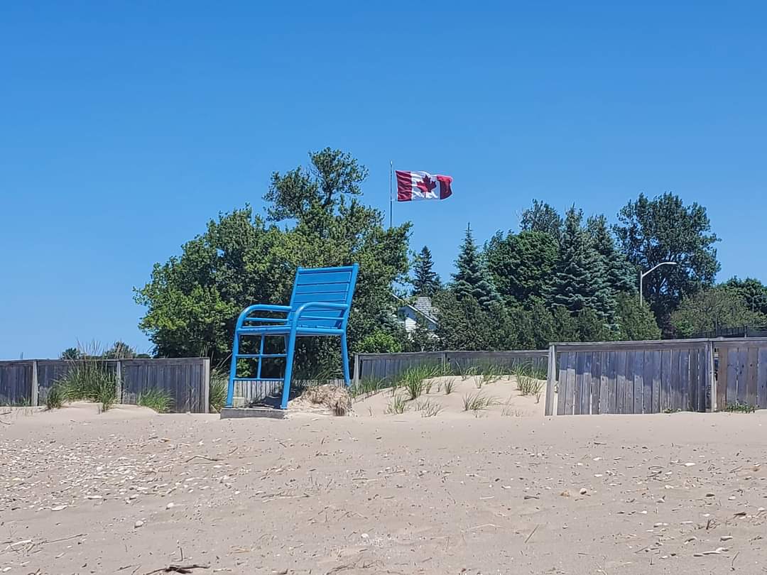 Kincardine has beautiful beaches, however, it's important to be aware of beach safety before entering the water of Lake Huron.