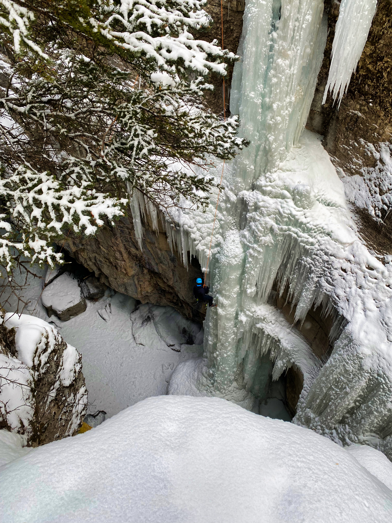 Enjoy the beauty of the frozen waterfalls when hiking Maligne Canyon in the Winter