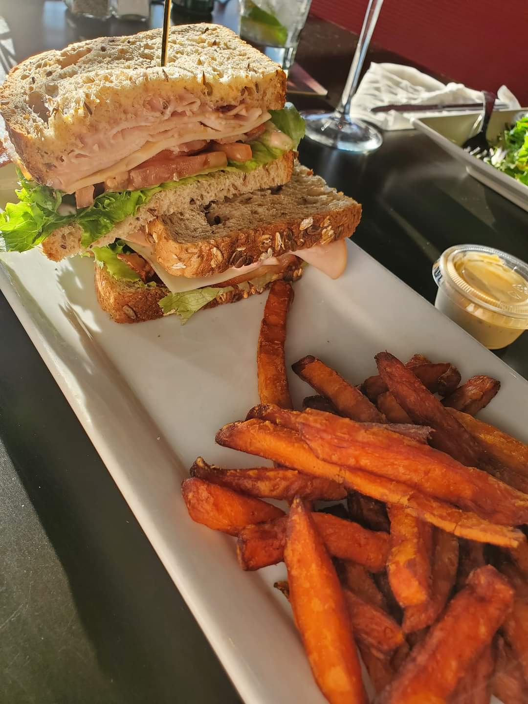 Casey's Bar and Grill has the best clubhouse sandwiches in the City of Kitchener, and offers a casual, laid-back dining experience.