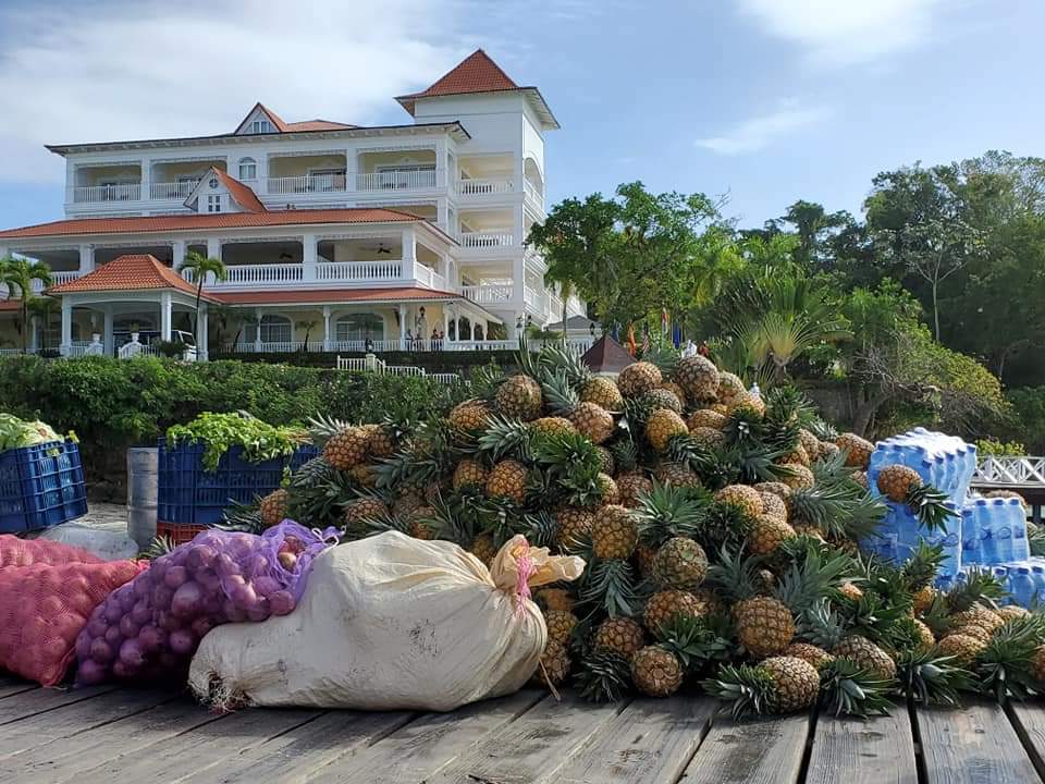 From her personal experience, Kelly shares the pro's and con's of all-inclusive resorts when travelling solo