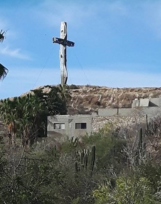 Is it safe to explore when visiting Los Cabos as a solo traveller